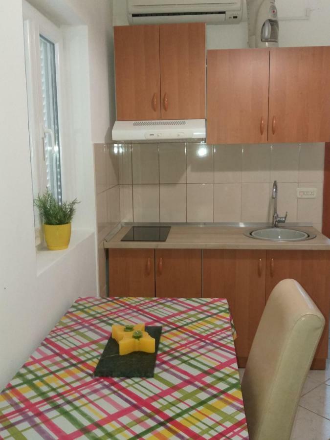Apartment Ivana Турань Экстерьер фото